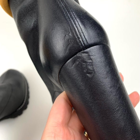 Stuart Weitzman Sz 10 Bronwyn Ankle Boot Lug Sole Stretch Leather Sock Heeled - Picture 11 of 14